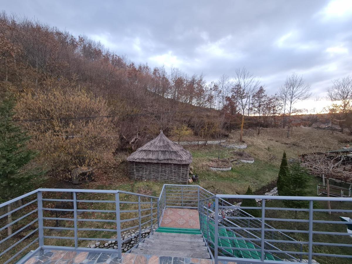 Hotel Sofra Kolonjare Agroturizem Erseke Exterior foto