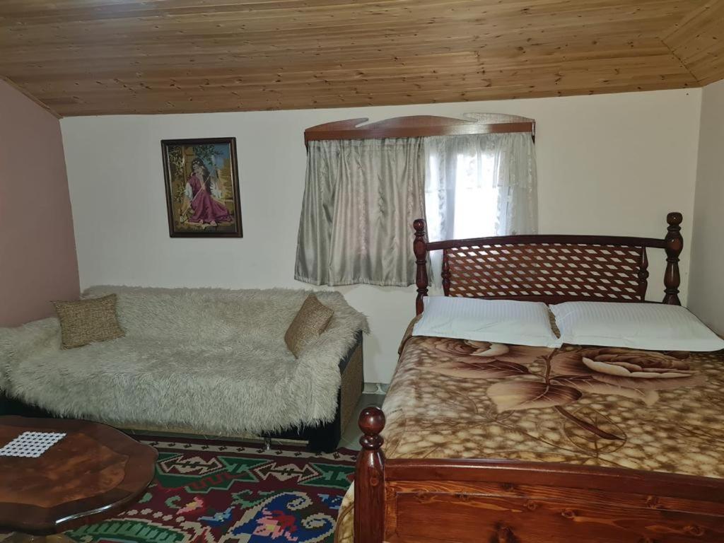 Hotel Sofra Kolonjare Agroturizem Erseke Exterior foto